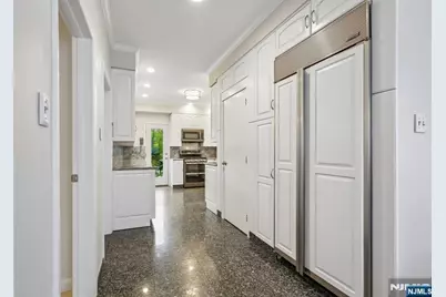 536 Illingworth Avenue, Englewood, NJ 07631 - Photo 27