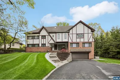 536 Illingworth Avenue, Englewood, NJ 07631 - Photo 5