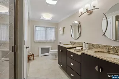 536 Illingworth Avenue, Englewood, NJ 07631 - Photo 33