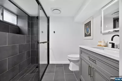 653 Ridgewood Avenue, Montclair, NJ 07043 - Photo 21