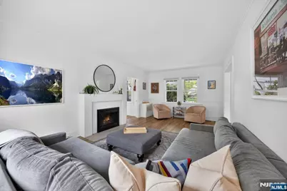 653 Ridgewood Avenue, Montclair, NJ 07043 - Photo 5