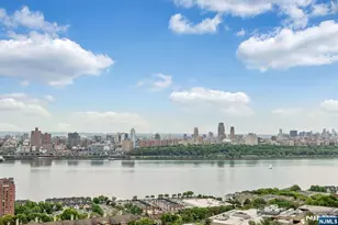 800 Palisade Ave 1701, Fort Lee, NJ 07024 - Photo 39