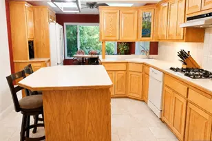 1 Lyons Pl, Westwood, NJ 07675 - Photo 19