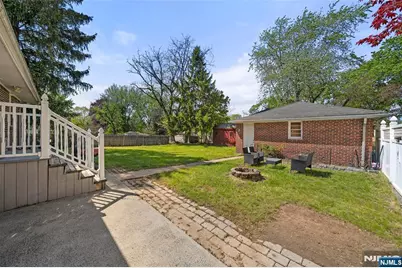 38 Carlson Court, Closter, NJ 07624 - Photo 25