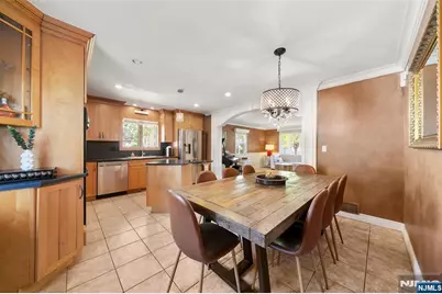 38 Carlson Court, Closter, NJ 07624 - Photo 11