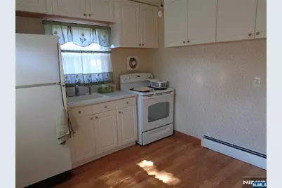 12 Minerva Avenue, Hawthorne, NJ 07506 - Photo 3