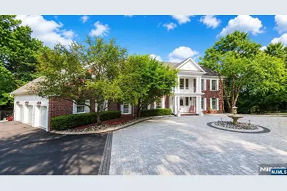 317 Rock Ridge Court, Franklin Lakes, NJ 07417 - Photo 1