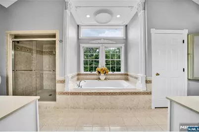 317 Rock Ridge Court, Franklin Lakes, NJ 07417 - Photo 21