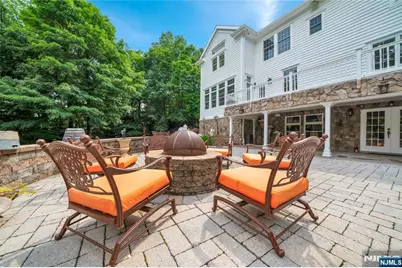 317 Rock Ridge Court, Franklin Lakes, NJ 07417 - Photo 45