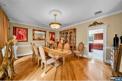 317 Rock Ridge Court, Franklin Lakes, NJ 07417 - Photo 9