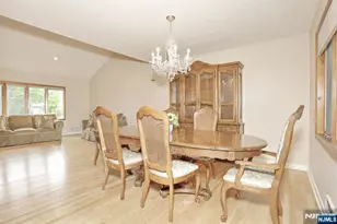 800 Glenside Ct, Oradell, NJ 07649 - Photo 9
