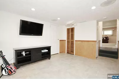 800 Glenside Court, Oradell, NJ 07649 - Photo 25