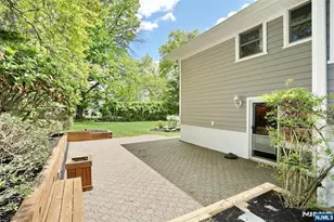 800 Glenside Ct, Oradell, NJ 07649 - Photo 39