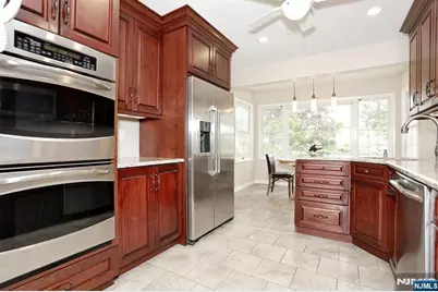 800 Glenside Court, Oradell, NJ 07649 - Photo 13