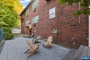 239 Crescent Ln 1, Cliffside Park, NJ 07010 - Photo 27
