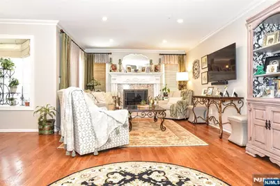 335 Cambridge Drive, Ramsey, NJ 07446 - Photo 5