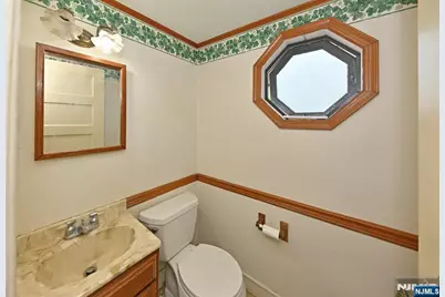 116 Quackenbush Avenue, Dumont, NJ 07628 - Photo 11