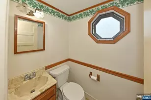 116 E Quackenbush Ave, Dumont, NJ 07628 - Photo 11