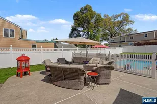 294 Hayes Dr, Saddle Brook Township, NJ 07663 - Photo 23