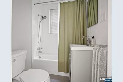 608 Washington Avenue, Belleville, NJ 07109 - Photo 9