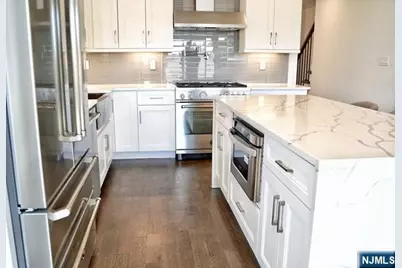 1517 13th Street A #A, Fort Lee, NJ 07024 - Photo 7