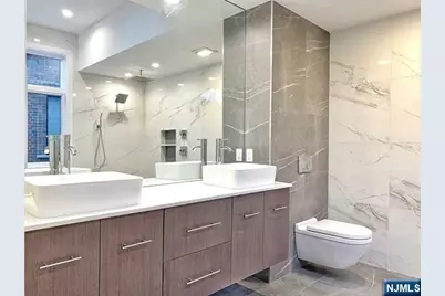 1517 13th Street A #A, Fort Lee, NJ 07024 - Photo 11