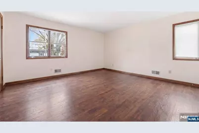 125 Hickory Avenue B #B, Tenafly, NJ 07670 - Photo 11