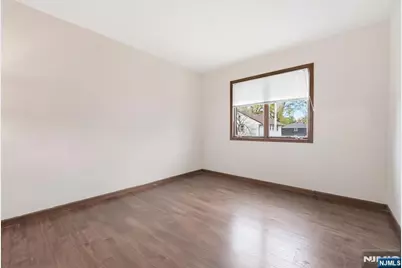 125 Hickory Avenue B #B, Tenafly, NJ 07670 - Photo 9