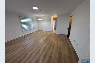 89 Palisades Boulevard 1 #1, Palisades Park, NJ 07650 - Photo 3