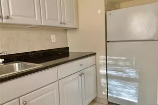 139 W Englewood Ave 1A, Teaneck Township, NJ 07666 - Photo 9