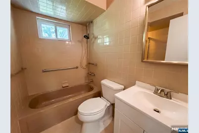 616 River Road, Teaneck Township, NJ 07666 - Photo 11