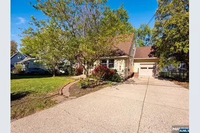 616 River Road, Teaneck Township, NJ 07666 - Photo 37