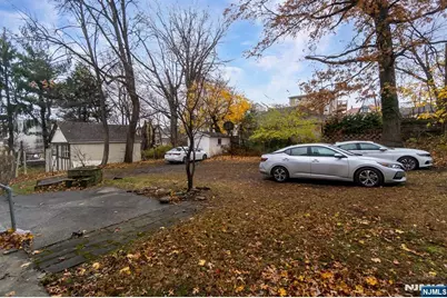 467 Fairview Avenue 1 #1, Orange, NJ 07050 - Photo 13