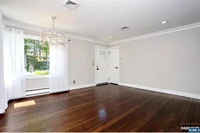 28 Minnehaha Boulevard, Oakland, NJ 07436 - Photo 7