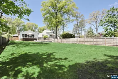 28 Minnehaha Boulevard, Oakland, NJ 07436 - Photo 33