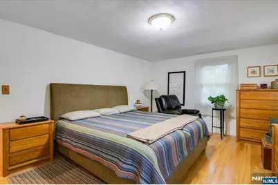 830 Collingwood Avenue, Maywood, NJ 07607 - Photo 13