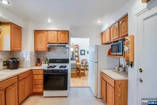830 Collingwood Ave, Maywood, NJ 07607 - Photo 9