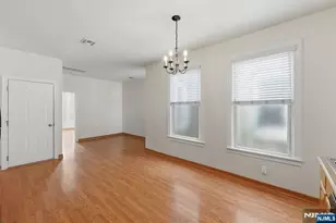 394 Woodlawn Ave 2, Jersey City, NJ 07305 - Photo 9