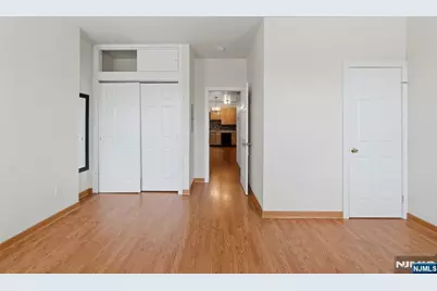 394 Woodlawn Avenue 2 #2, Jersey City, NJ 07305 - Photo 29