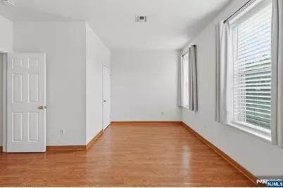 394 Woodlawn Avenue 2 #2, Jersey City, NJ 07305 - Photo 23