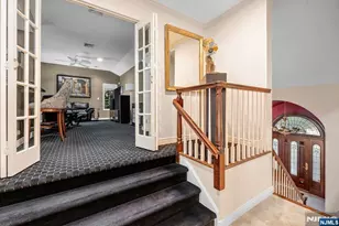 24 Vanderbeck Ln, Mahwah, NJ 07430 - Photo 9