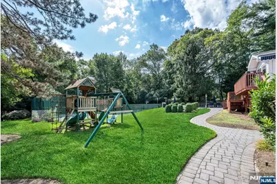 24 Vanderbeck Lane, Mahwah, NJ 07430 - Photo 35