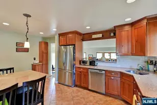 20 Pershing Pl, Cresskill, NJ 07626 - Photo 7