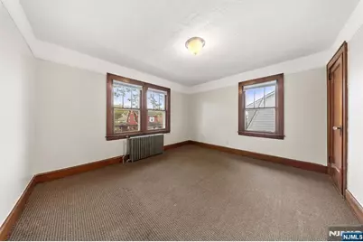 415 Lincoln Avenue 2 #2, Cliffside Park, NJ 07010 - Photo 9