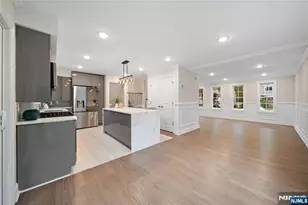 16 Coles Ct, River Edge, NJ 07661 - Photo 9