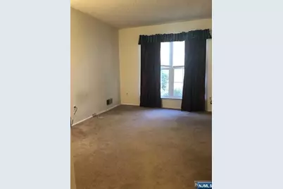 327 Linden Street 327 #327, Mahwah, NJ 07430 - Photo 5