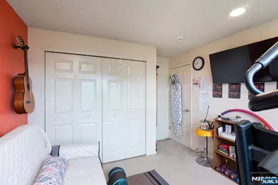 89 Vaughan Drive 824 #824, Newark, NJ 07103 - Photo 17