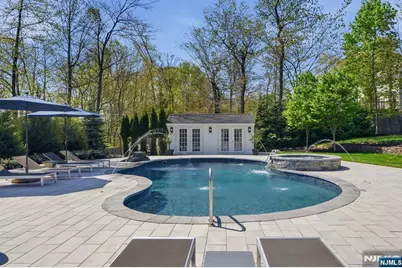 101 Tam O Shanter Drive, Mahwah, NJ 07430 - Photo 45