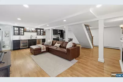 101 Tam O Shanter Drive, Mahwah, NJ 07430 - Photo 37