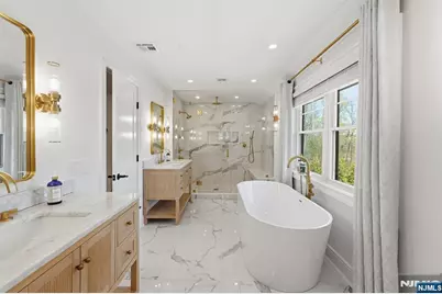101 Tam O Shanter Drive, Mahwah, NJ 07430 - Photo 29